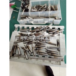 蘇州英航自動化設備專業的自動焊錫機出售——焊錫機價格