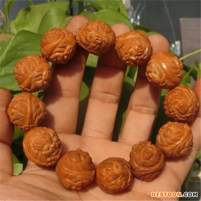 24-猴頭核桃核雕