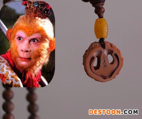 28-猴頭核桃剖開后是活脫脫的猴臉